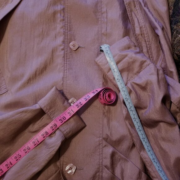 Dress coat, V-shaped panel pleats front & back, vintage, medium, Thunder Bay - Picture 11 of 11